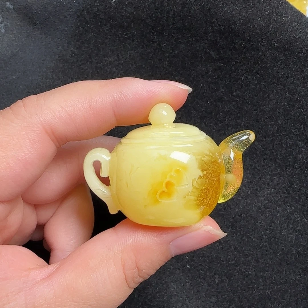 阿***吧蜜蜡未镶嵌珠宝奇石