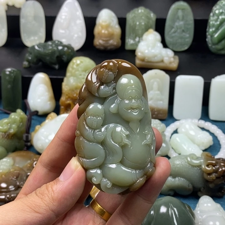 未镶嵌和田玉把件