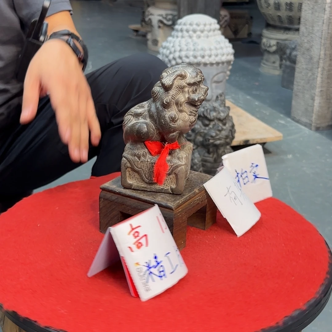 勇***士石材天然青石石雕圆青石石雕