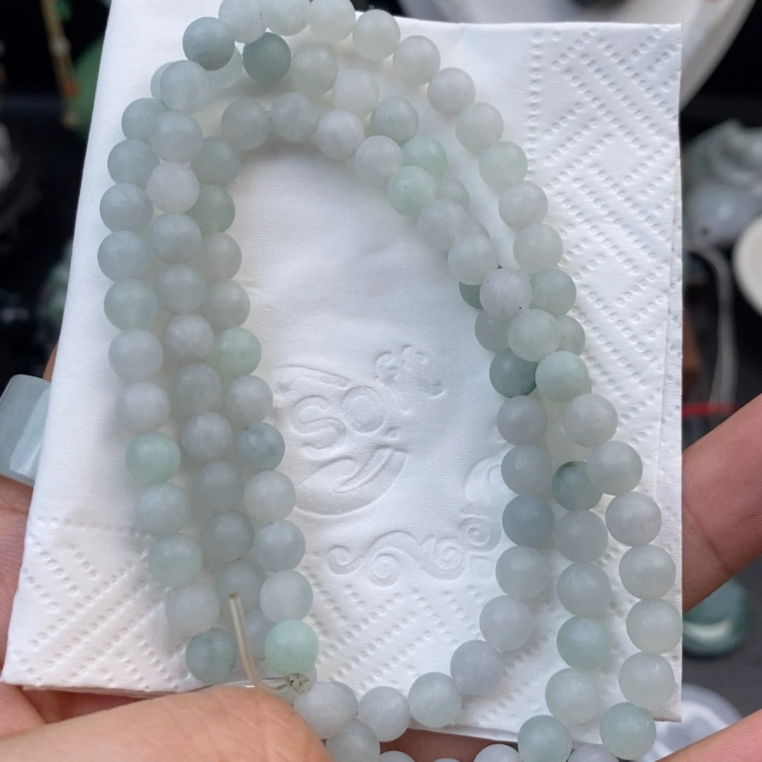 定制翡翠未镶嵌项链