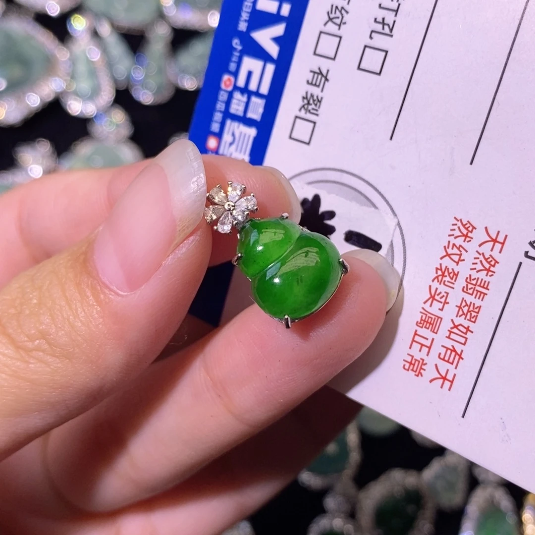 背***板翡翠银S925镶嵌颈饰天然