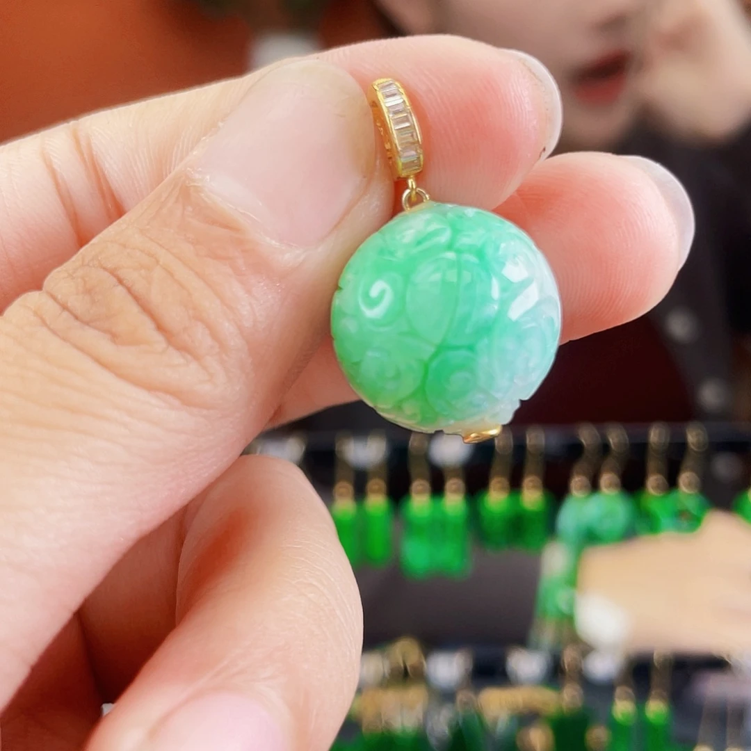 翡翠未镶嵌耳饰饰品