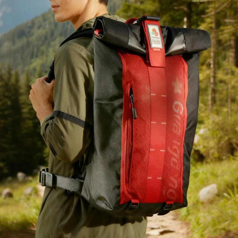 十五运会弧形肩带城市徒步者双肩包车缝线双肩背包多功能户外运动