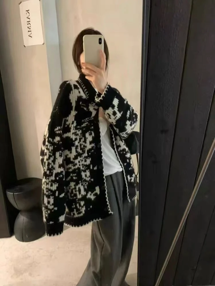 千禧800-899秋冬复古翻领韩系费尔岛毛衣宽松显瘦八奶麻花外套4