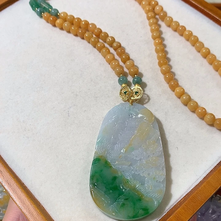 翡翠未镶嵌颈饰翡翠吊坠