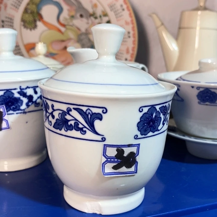 瓷片四厂翡翠瓷糖罐