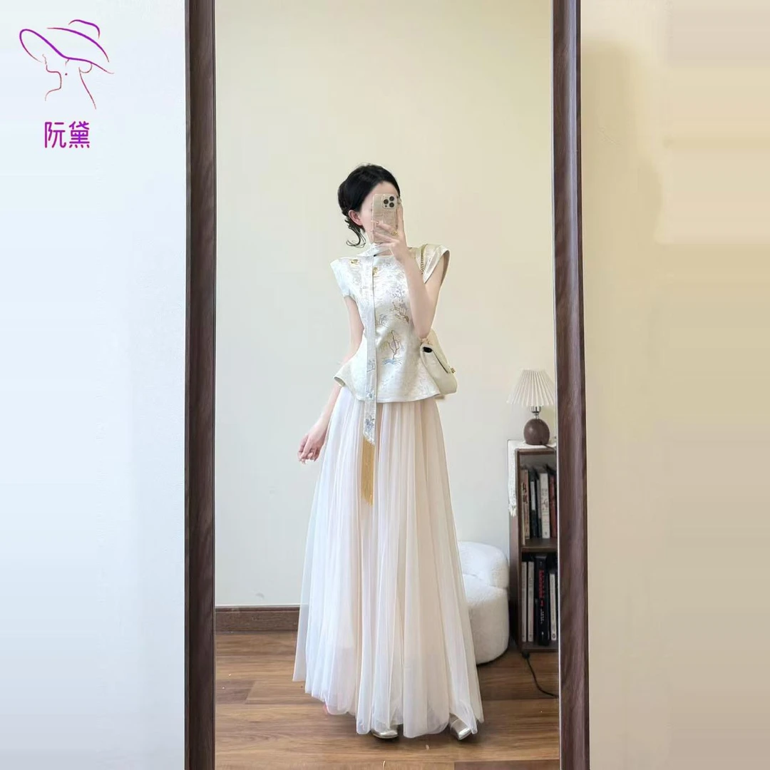 阮黛夏季气质高级感独特绝美新中式国风改良上衣网纱半身裙套装夏