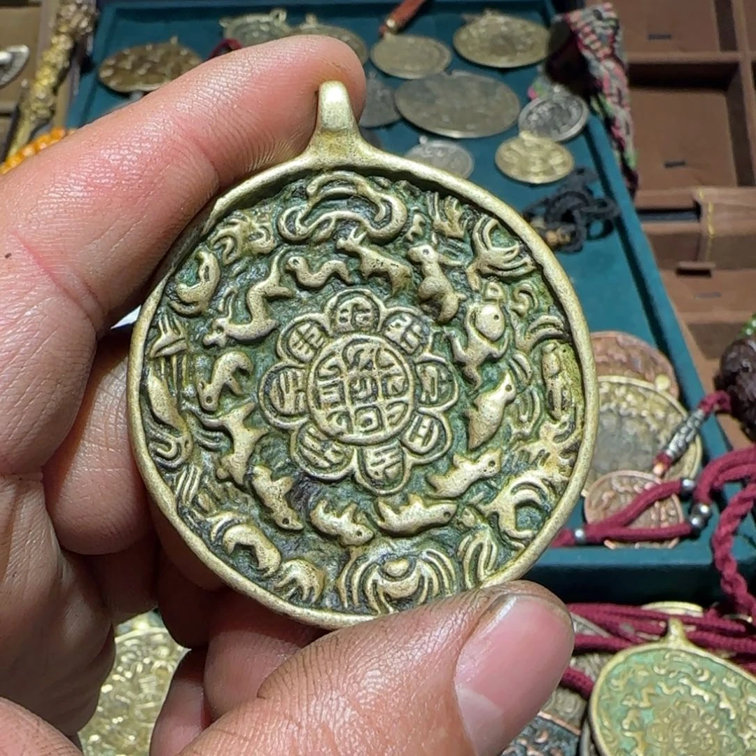 那*谁藏传老铜九宫牌子