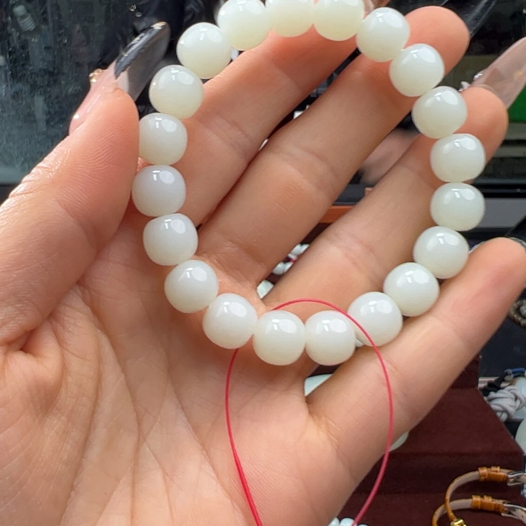 S***n和田玉未镶嵌手链