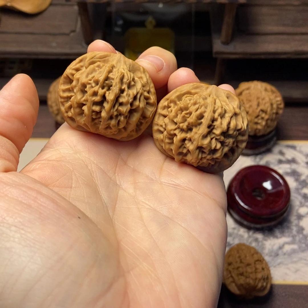 文玩核桃把件全品秦闷尺寸38