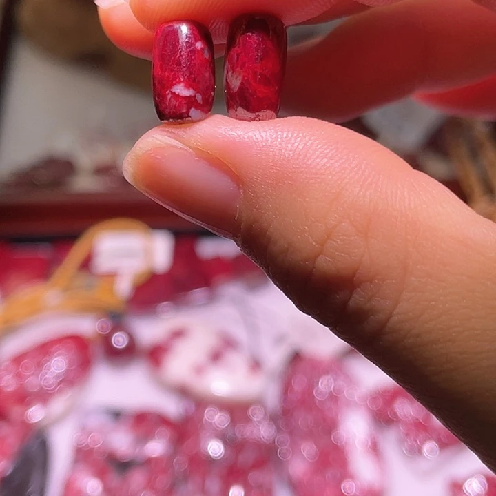 天然辰砂朱砂桶珠一对