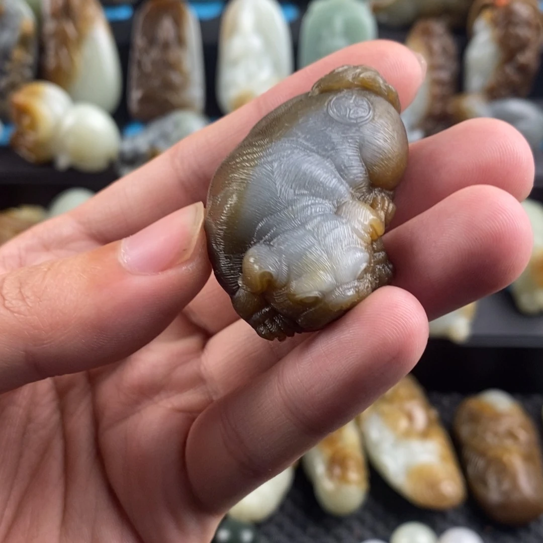 和田玉挂件未镶嵌