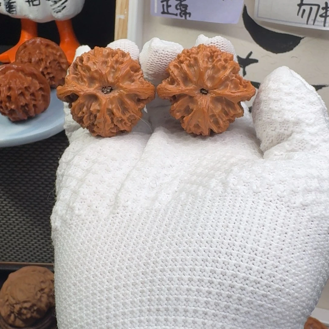 普***维吊坠文玩核桃3999黄丝苹果