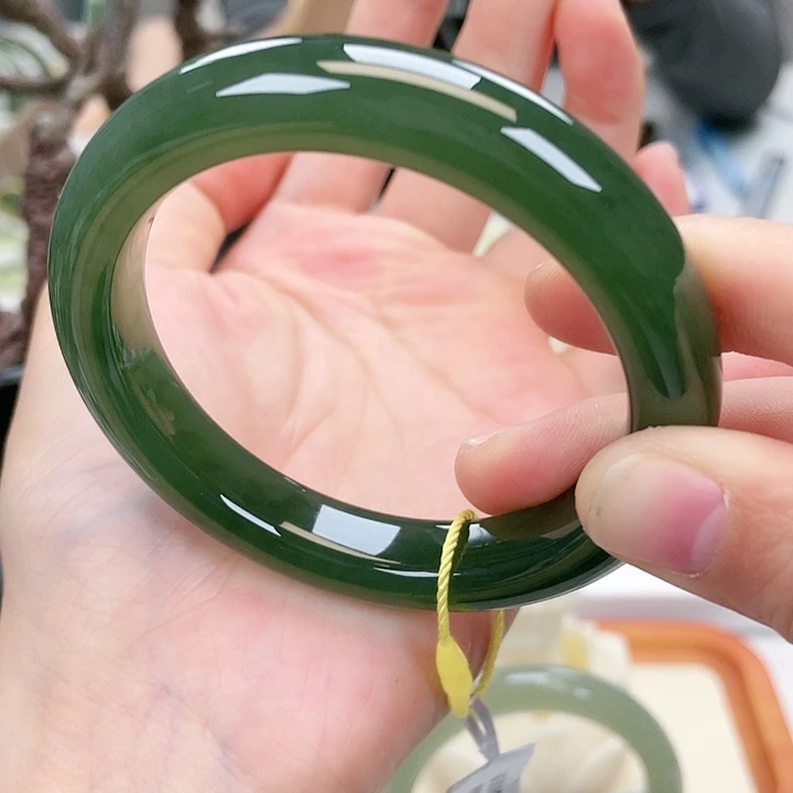 和田玉手镯5657未镶嵌