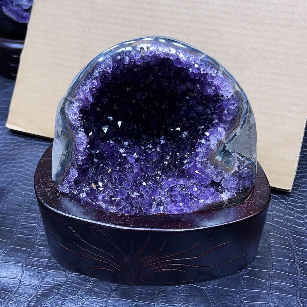 水晶未镶嵌大型摆件（非配饰）