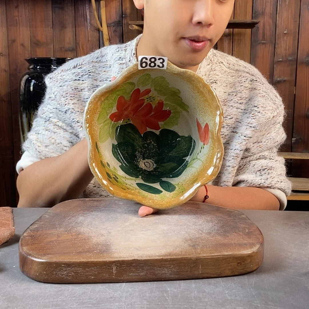 瓷片手工制作的683