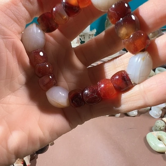 和田玉（糖玉）挂件未镶嵌小*板