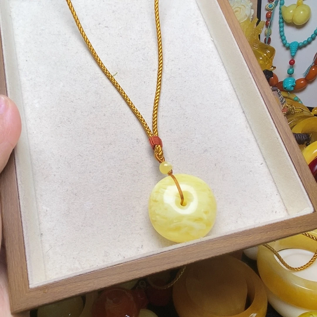 精品设计搭配吊坠