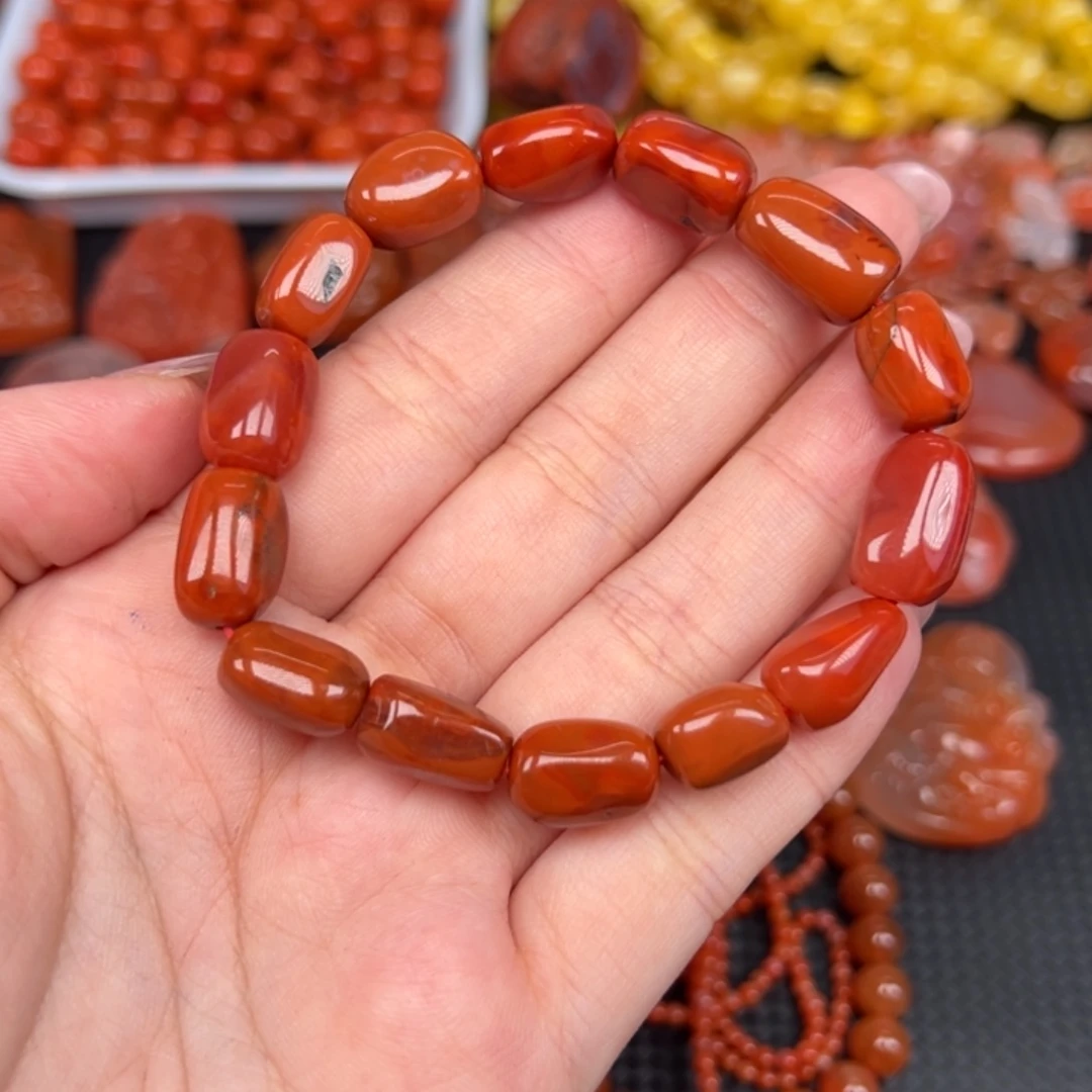 南红玛瑙未镶嵌手链