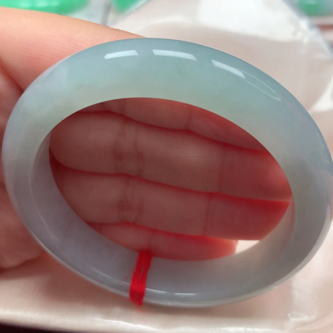 未镶嵌手镯翡翠55冰蓝渐变