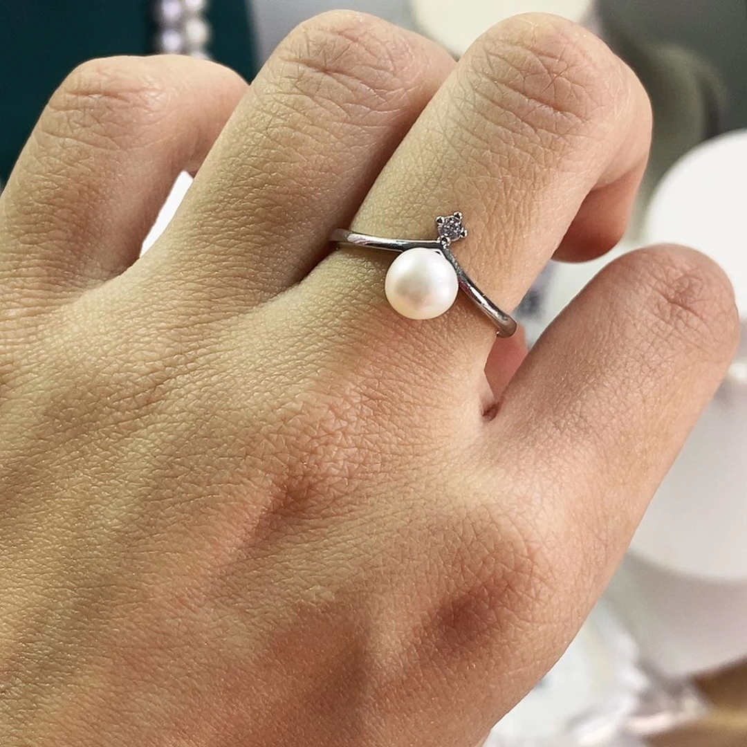 淡水珍珠耳饰未镶嵌