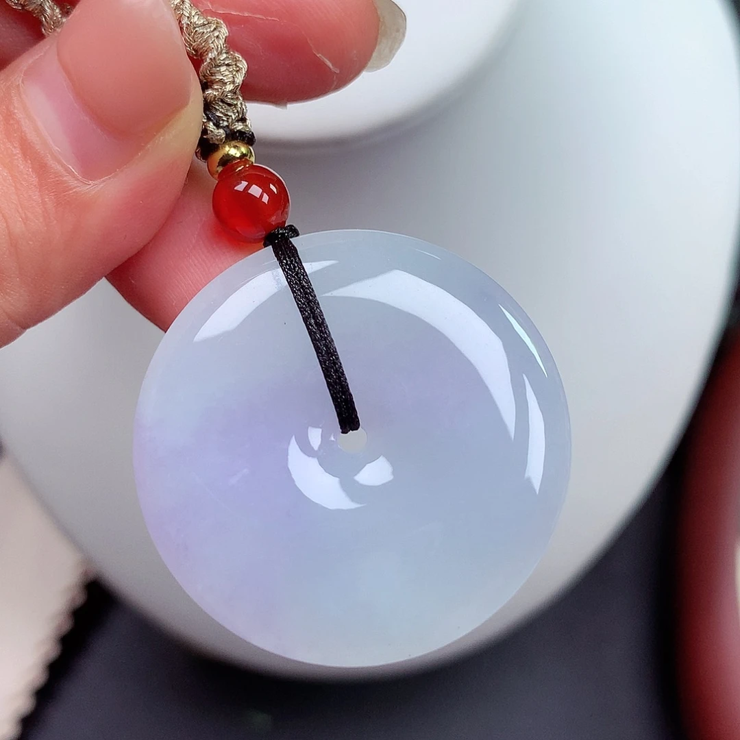 翡翠未镶嵌颈饰平安扣