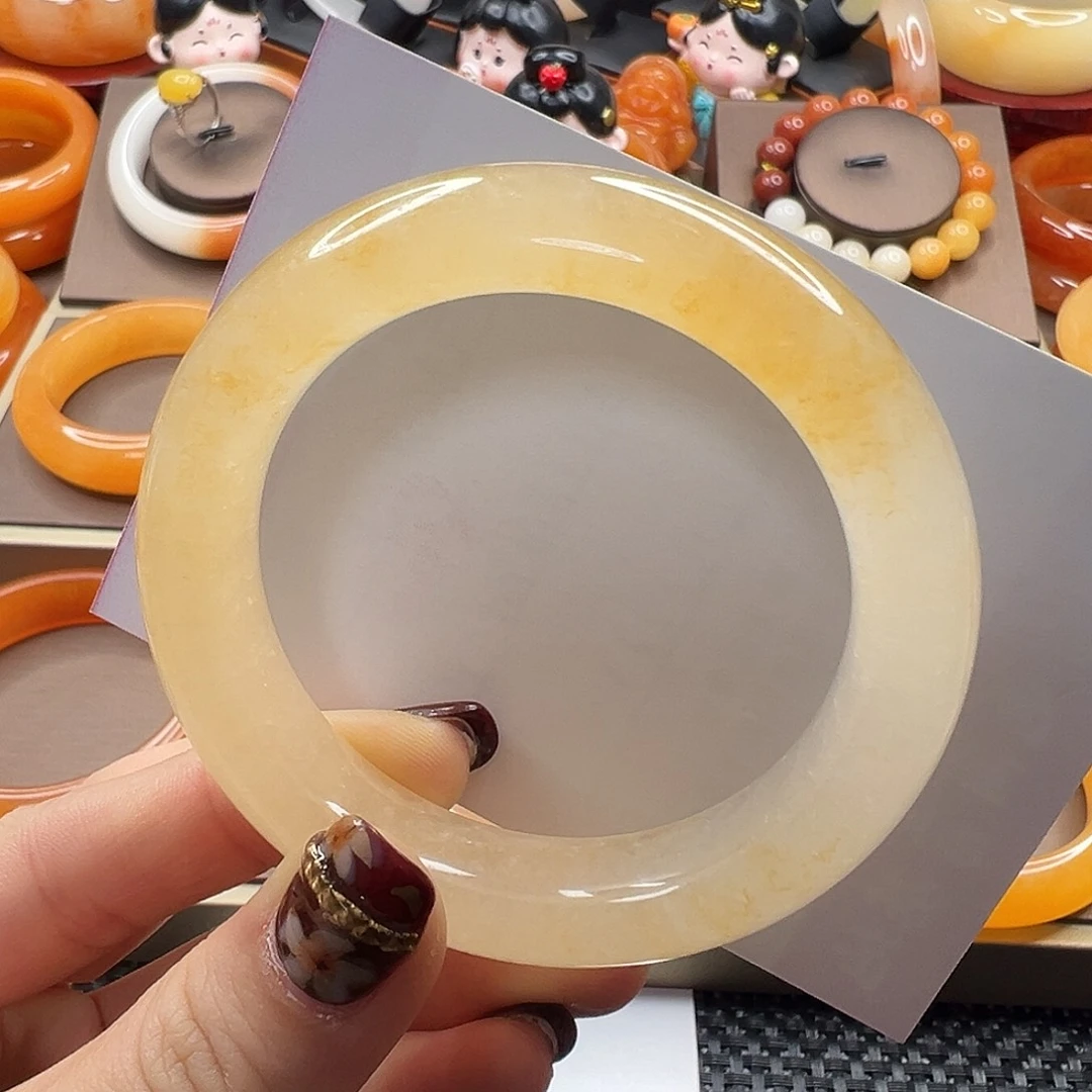 石英质玉（黄龙玉）未镶嵌手镯54.7