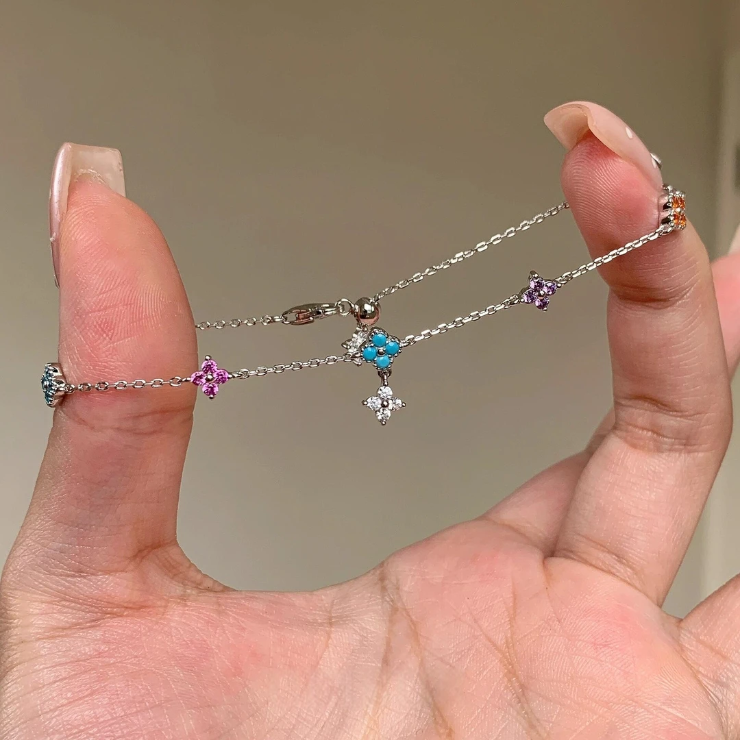 铜合金手链 多巴胺彩色四叶草手链轻奢小众高级感抽拉可调节手饰