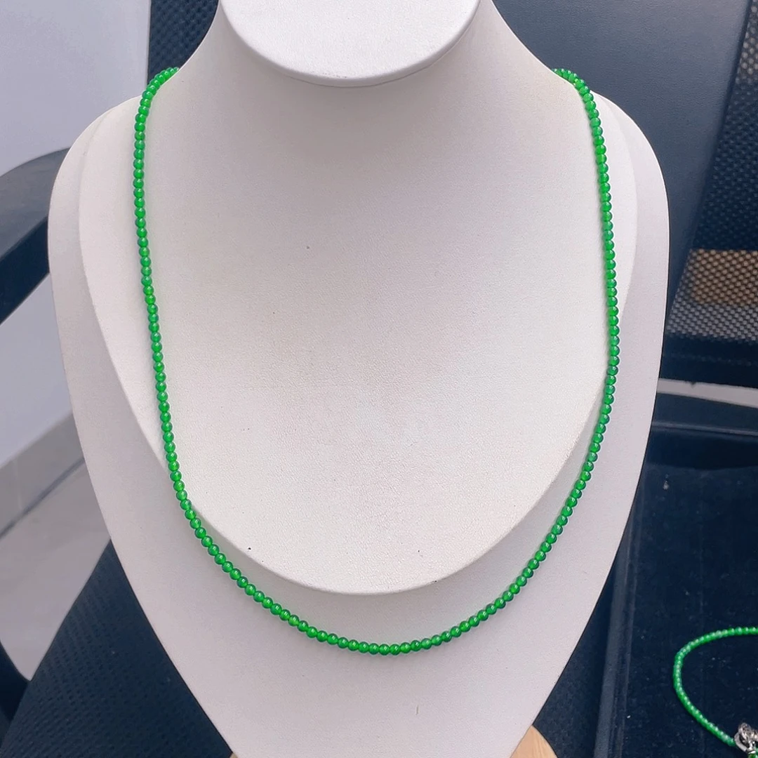 翡翠未镶嵌颈饰