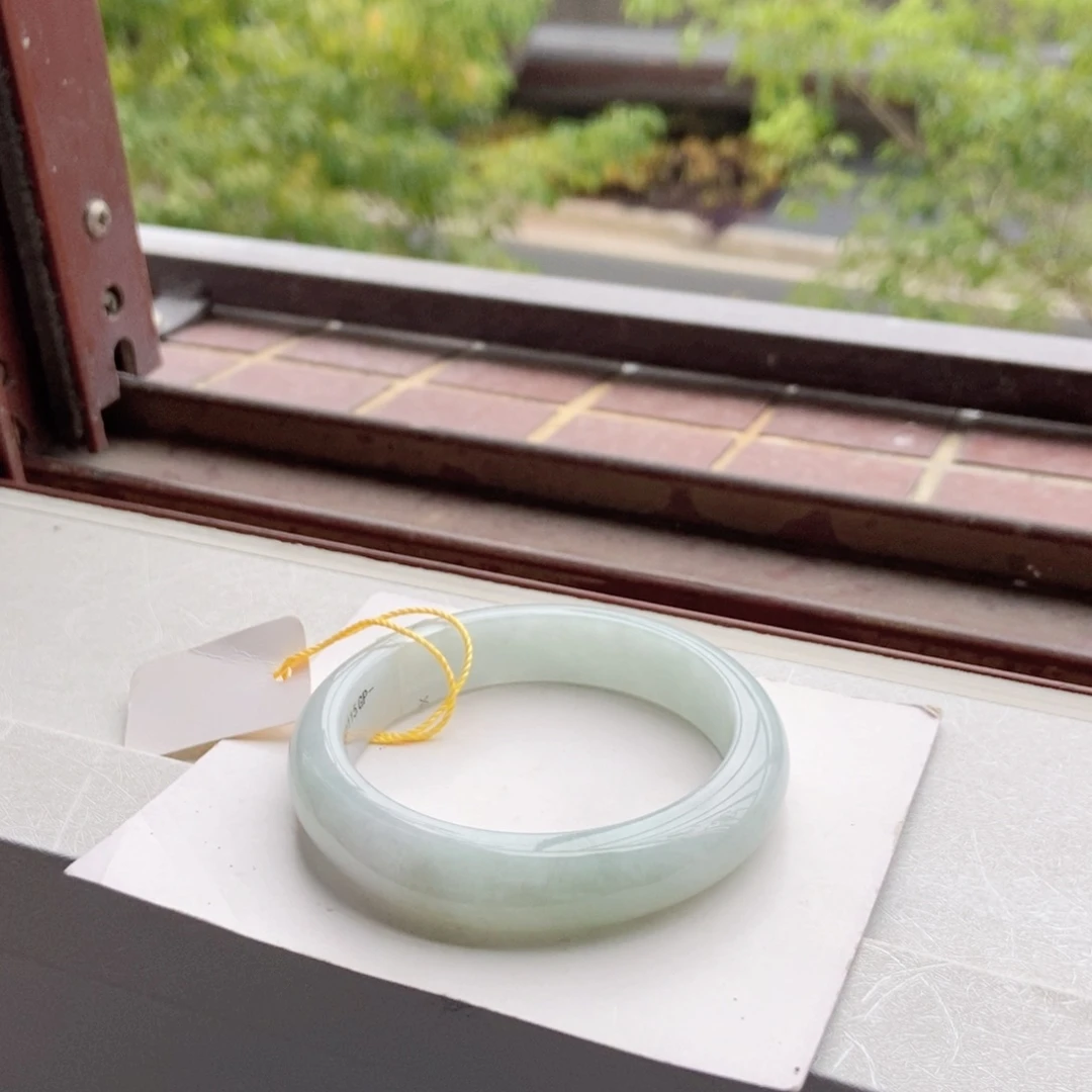 未镶嵌手镯翡翠55.9