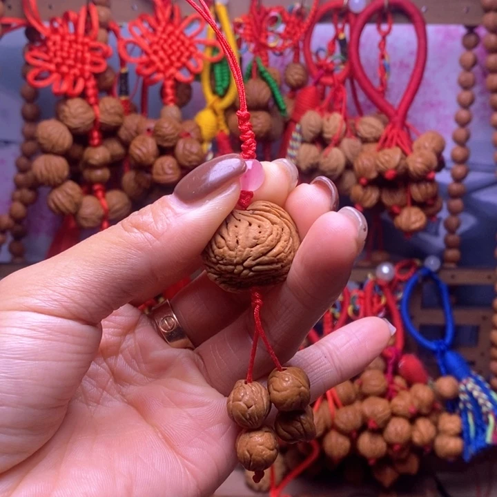 桃核吊坠龙纹桃枭