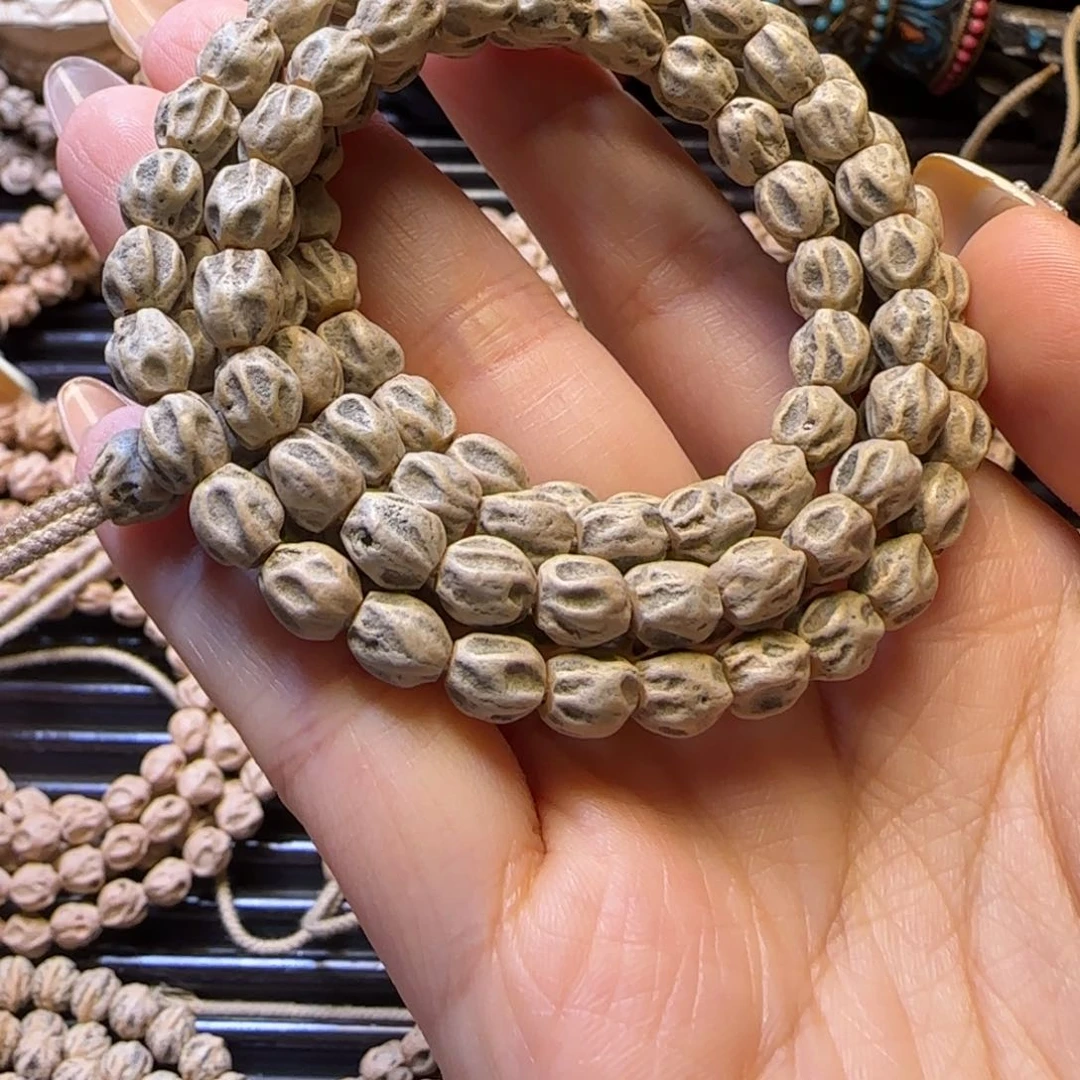 柏香籽/百香籽吊坠