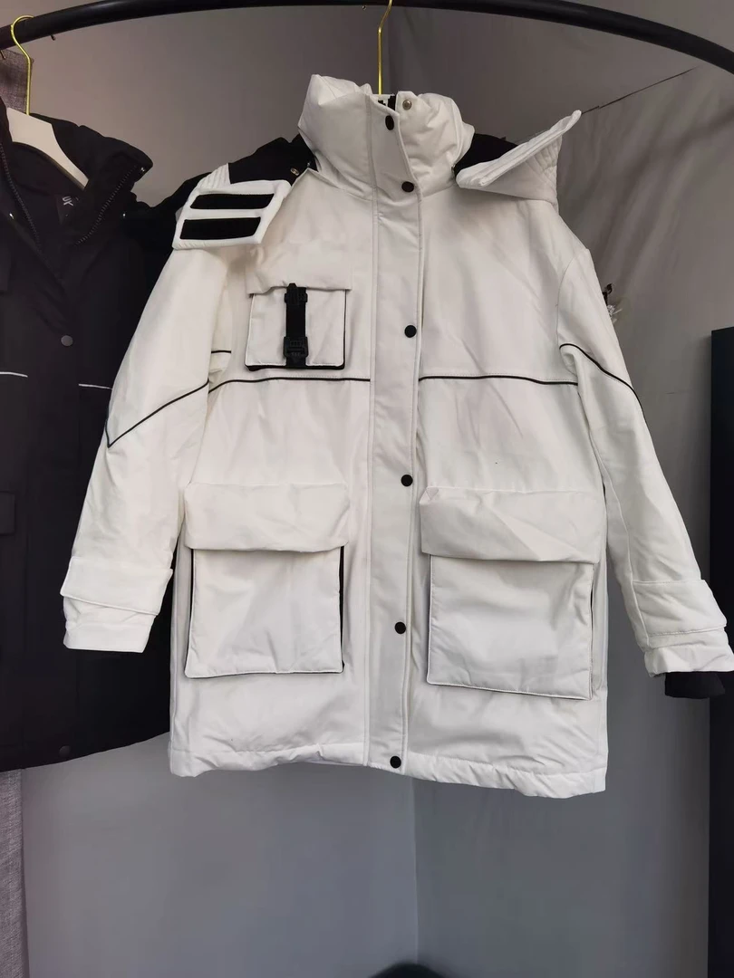 42998两色v家羽绒服时尚休闲