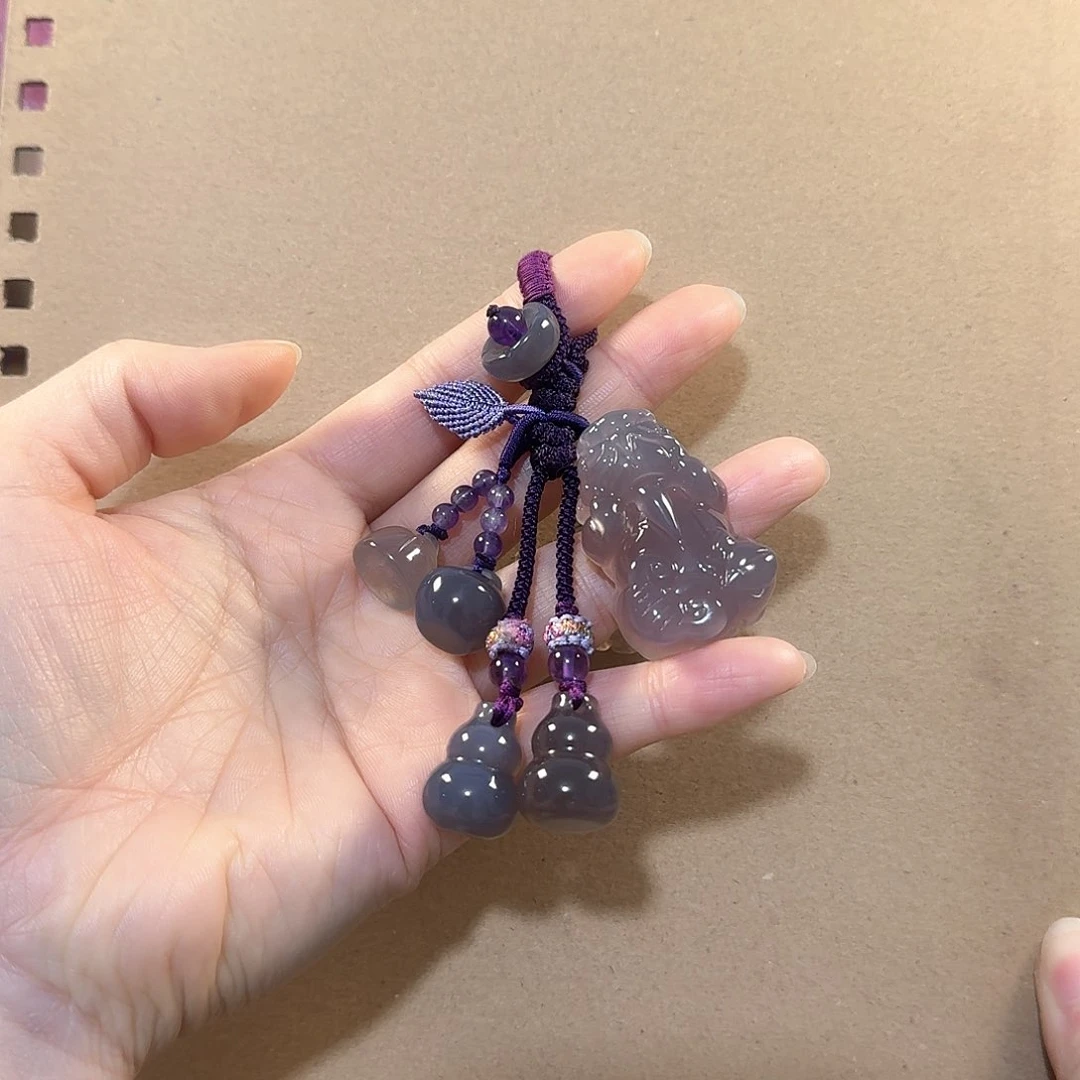 玛瑙/玉髓钥匙挂件未镶嵌航**婆