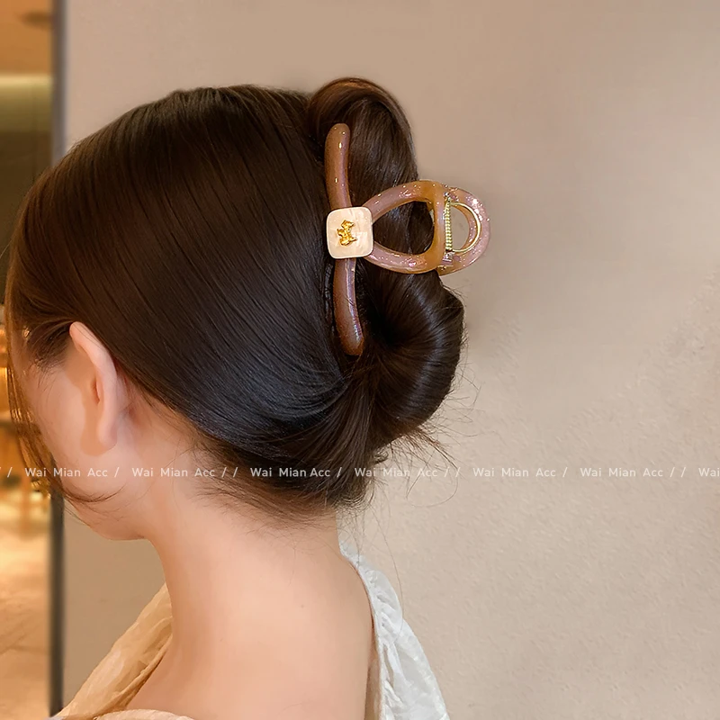 韩版香槟色抓夹小狗鲨鱼夹头饰女时尚百搭后脑勺盘发夹子春夏新款