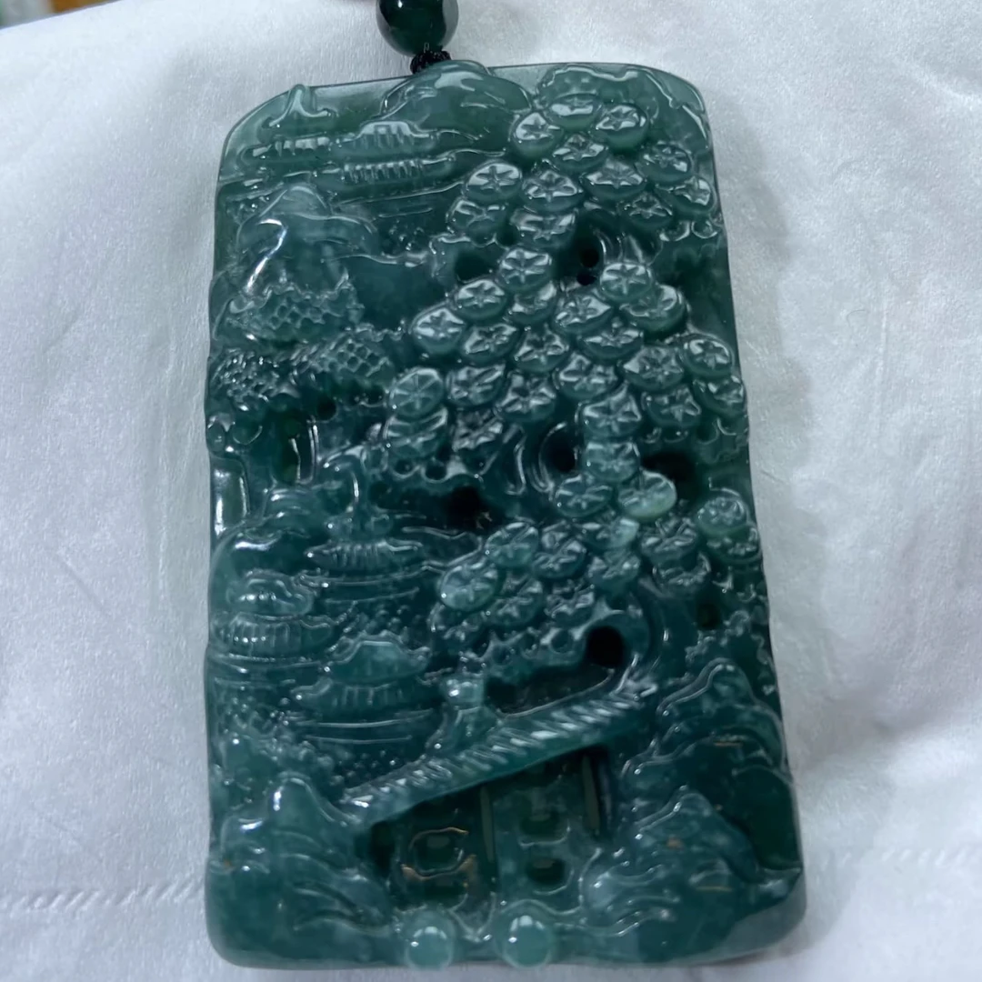 翡翠A货满绿山水牌高60宽38厚8（超哥宠粉）