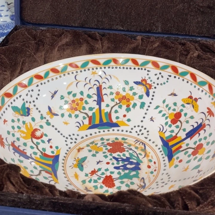 陶土冰**角青花瓷器大碗