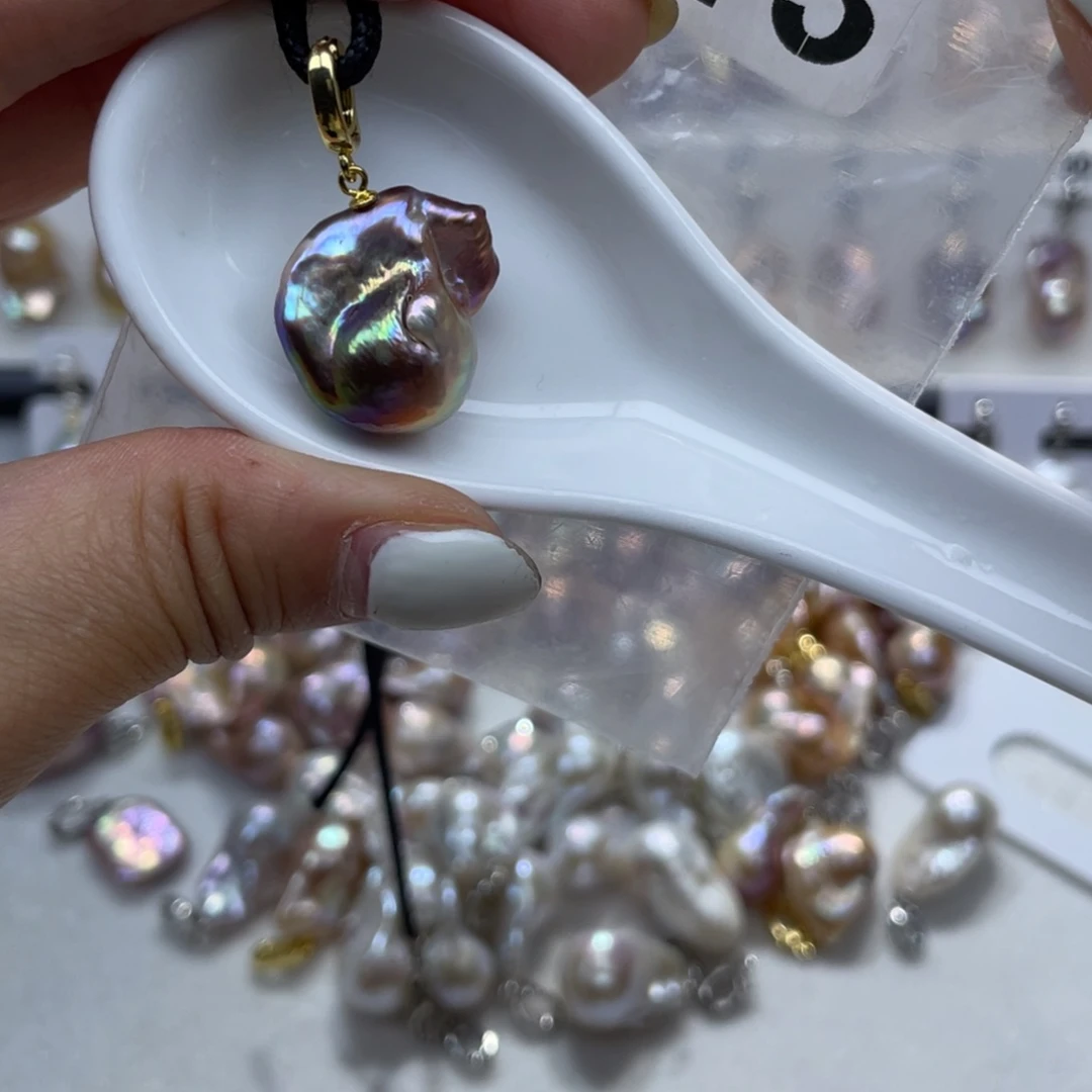 淡水珍珠未镶嵌颈饰