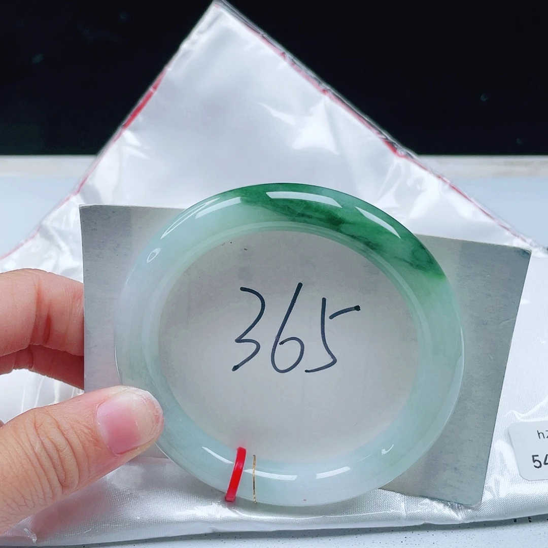 翡翠未镶嵌手镯54圆条