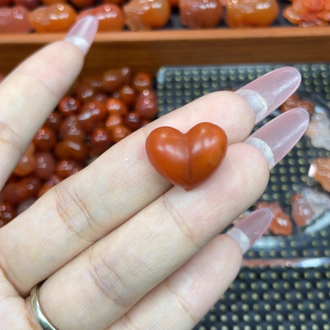 南红玛瑙未镶嵌颈饰屁桃