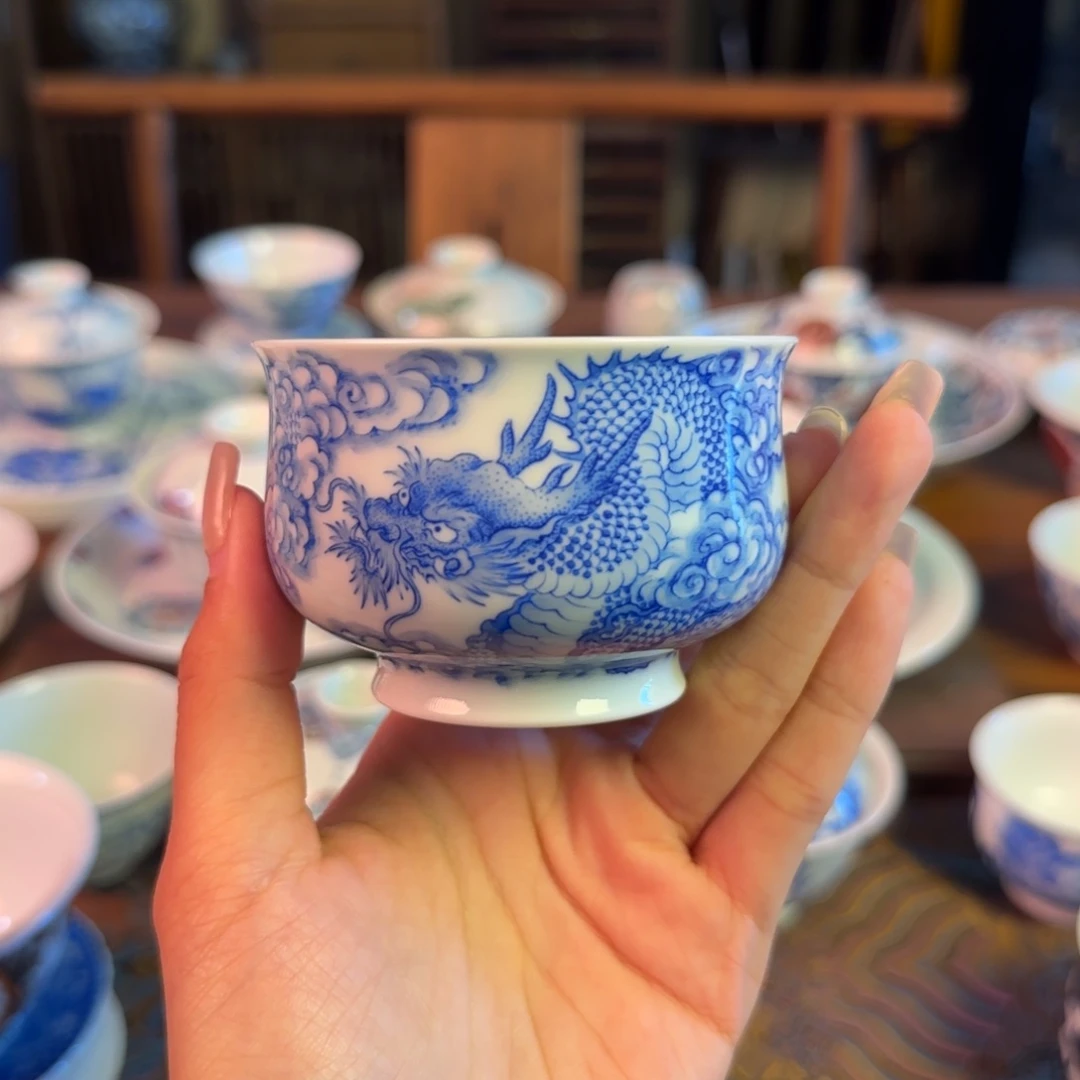 瑞*%重工点工龙纹卢氏杯纯手绘