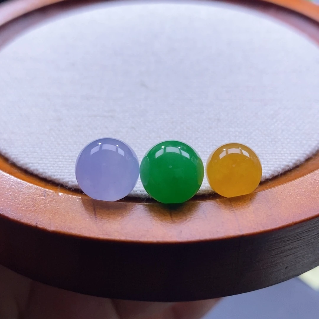 翡翠未镶嵌颈饰翡翠三彩珠