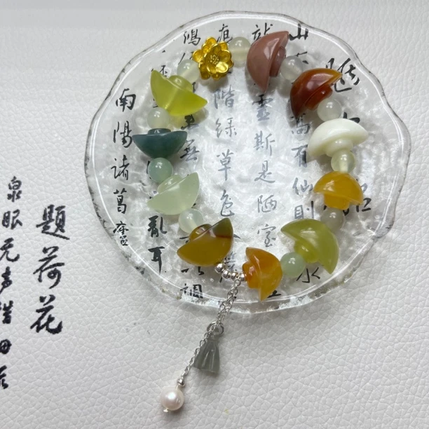 岫玉原产地元宝题材多宝女款时尚简约百搭定制款手链花玉手工雕刻