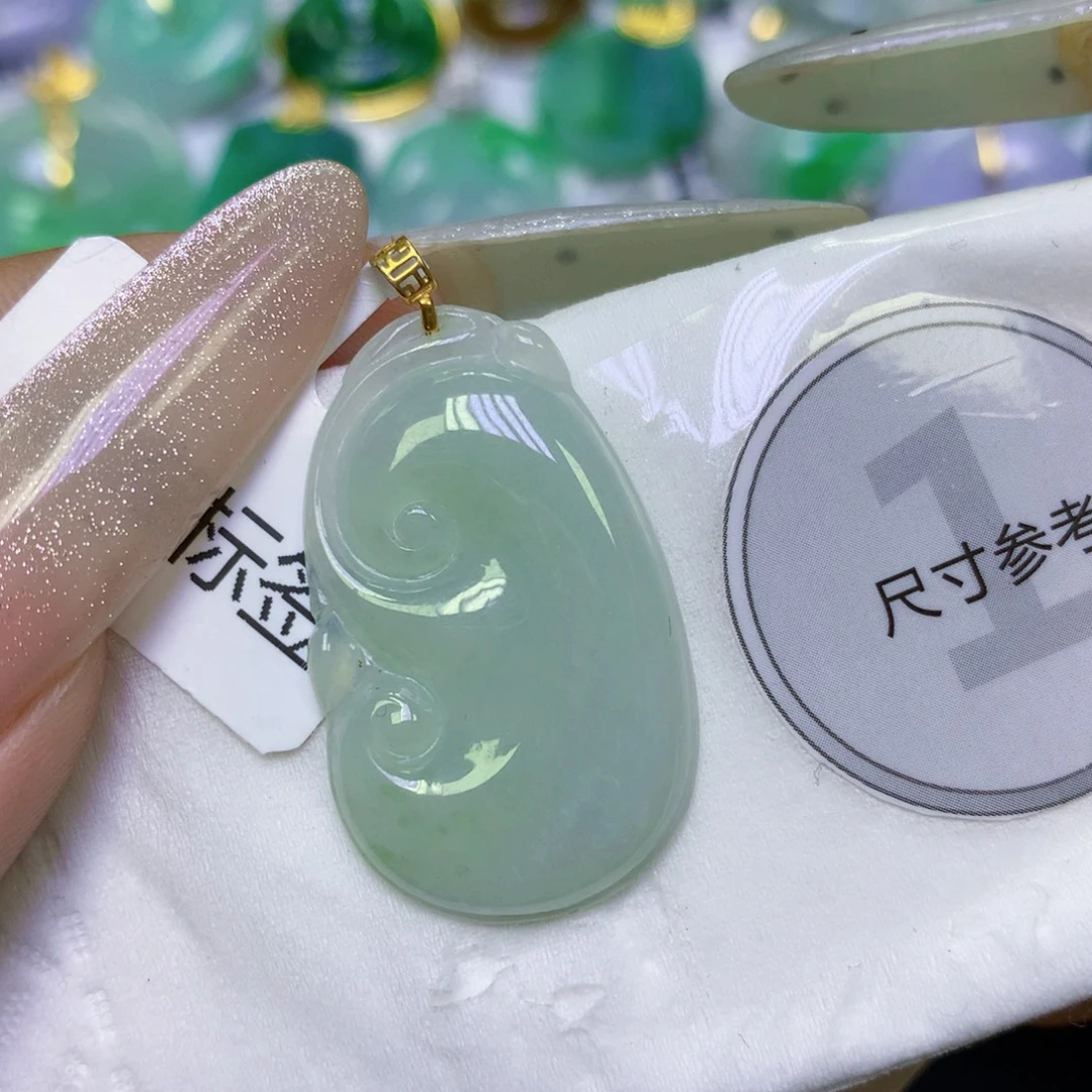 翡翠18K金镶嵌颈饰天然缅甸翡翠a货百元以上9元证书费自理