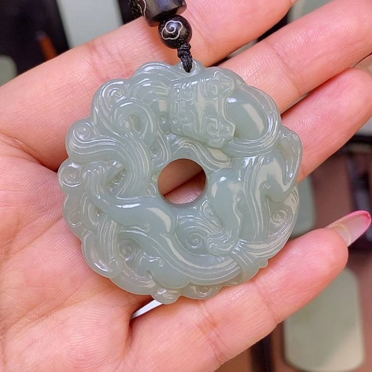【闪购商品】颈饰未镶嵌和田玉
