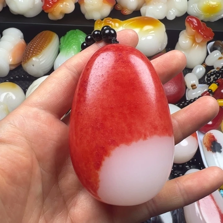 新疆戈壁五彩石金丝