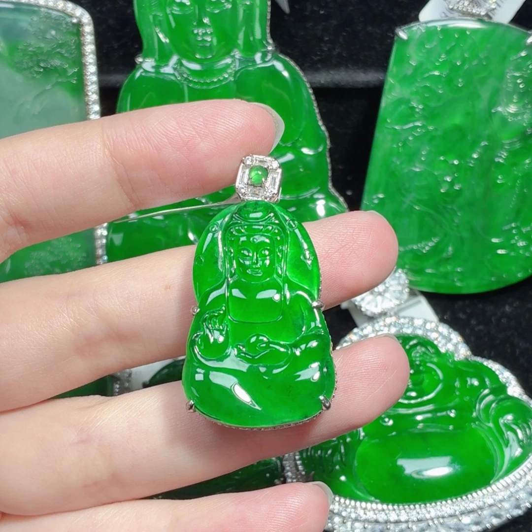 翡翠未镶嵌颈饰天然A货翡翠