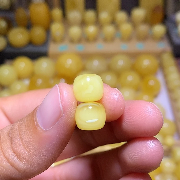 裸石蜜蜡未镶嵌天然俄料溶洞白花蜜蜡精工老型10