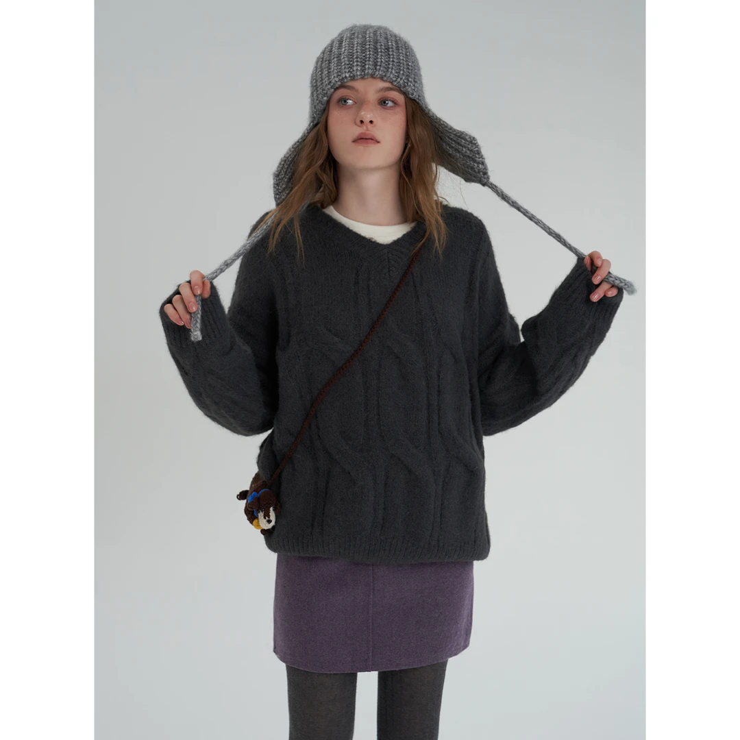 EGGKA【现现】v领毛衣韩系宽松慵懒叠穿纯色套头E24A4284AF