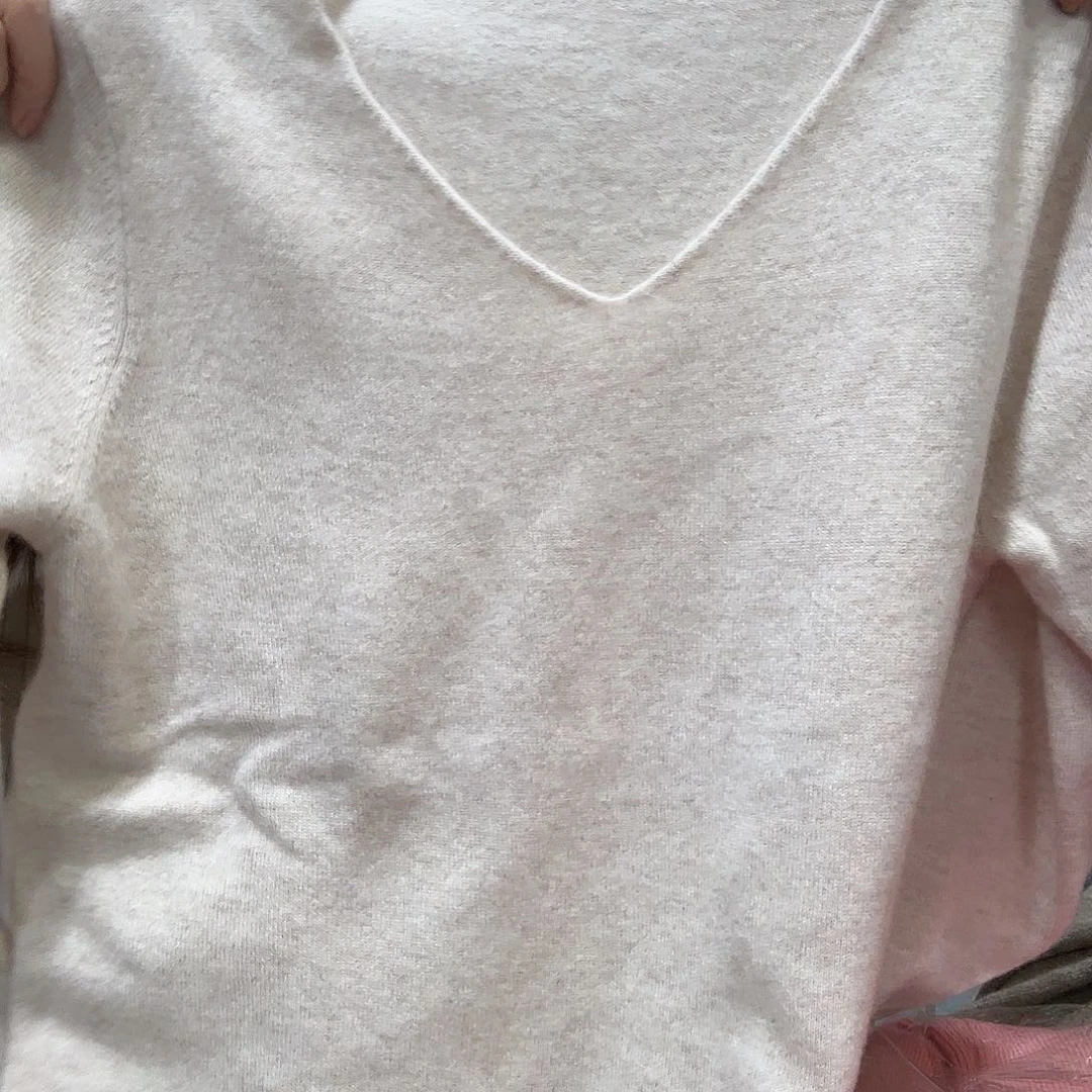 女Ｖ领米驼色L 095